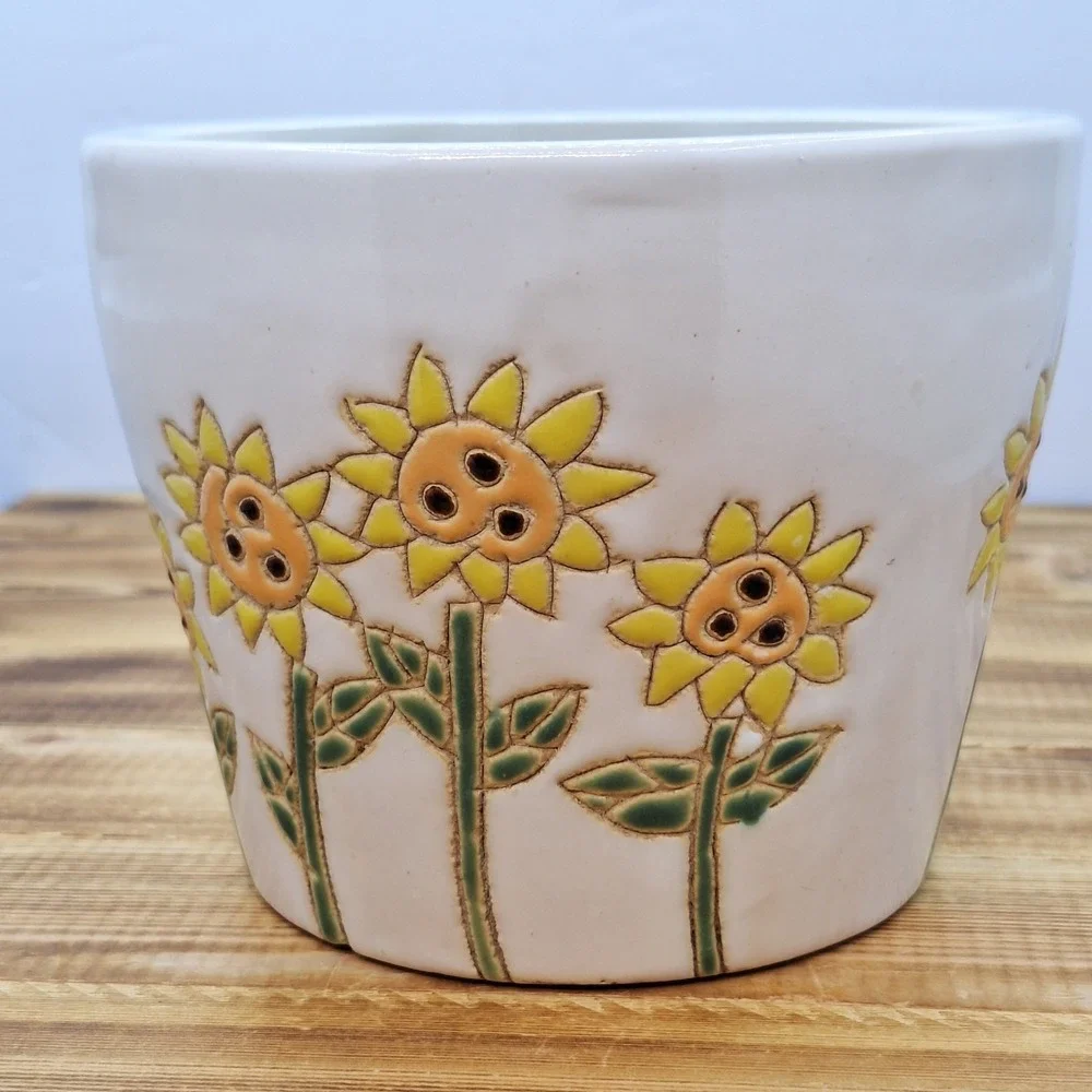 Sunflower Carved Pot Planter Artisan Pottery Art Whimsical set X2 LG 8